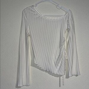 Elegant White Ribbed Women's Top Overshoulder, size L New